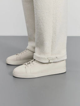 Брюки relax fit из фактурной ткани / Zarina