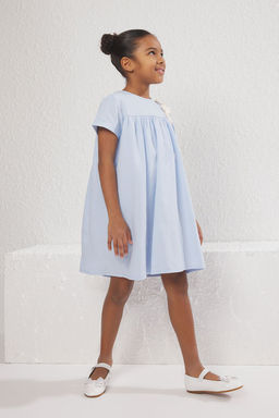 Ac?k Mavi K?z Cocuk %100 Pamuk Mini Cicekli K?sa Kollu Bayraml?k Dokuma Elbise TKDSS25EL00021