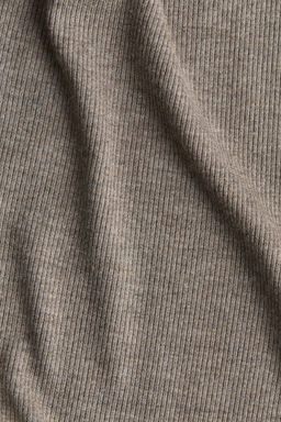 MAMA Vestido ajustado en canale - H&m фото 7