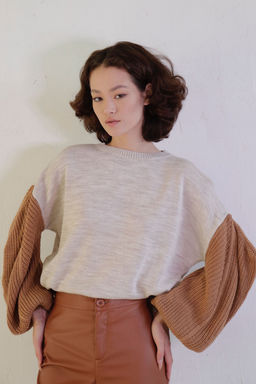 10494 Джемпер с объёмными рукавами - Martichelli фото 7