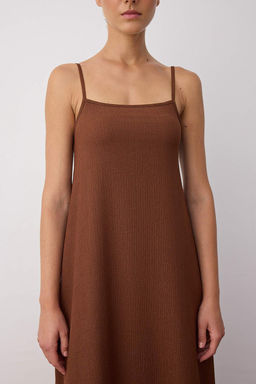 TRENDYOLMILLA Siyah Ayarlanabilir Ask?l? A-Line Burumcuk/Dokulu Orme Maxi Elbise TWOSS24EL00060  фото 54