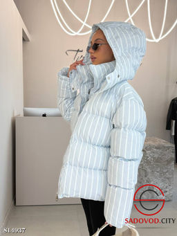 Куртка женская с капюшоном