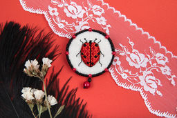 Klart набор для вышивания 10-520 Брошь. Божья коровка 5 х 6.5 см