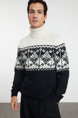 TRENDYOL MAN Indigo Regular Yunlu Bal?kc? Yaka Etnik Triko Kazak TMNAW22KZ0296