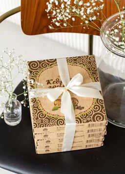 Кедровый грильяж ассорти, 120 г  яблоко, сосновая шишка, черёмуха  5 коробок