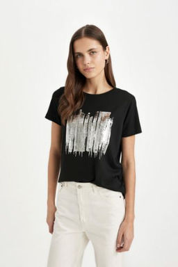 Regular Fit Bisiklet Yaka K?sa Kollu Tisort