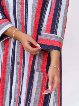 Халат женский, цвет синий красный белый