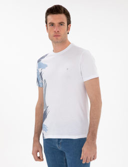 Белая стройная мата