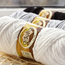 Пряжа ADELIA MIMI 100% полиэстер 5 шт. х 100 г 80 м  4 м