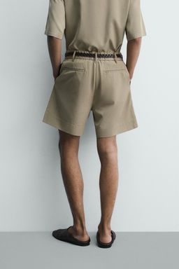 BERMUDA RELAXED FIT EFECTO LAVADO / Beige