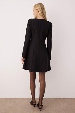 Siyah Etegi Volanl? Duz K?sa / Mini Dokuma Elbise TWOAW26EL00184