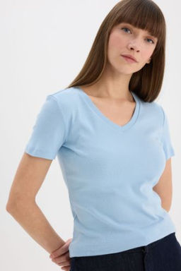 Slim Fit Dar Kesim V Yaka Ribana Basic Duz %100 Pamuk K?sa Kollu Tisort