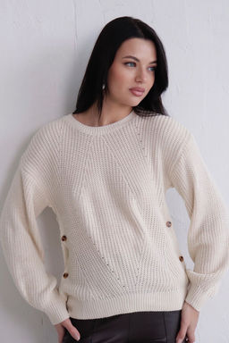 11072 Джемпер айвори с пуговицами