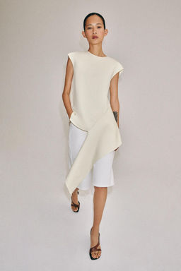 TOP ASIM?TRICO ZW COLLECTION / Crudo