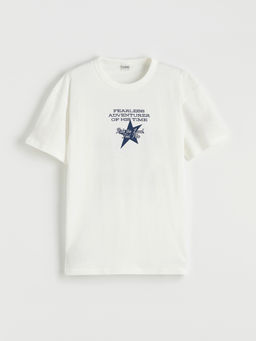 Bask?l? Erkek ?ocuk Ti??rt