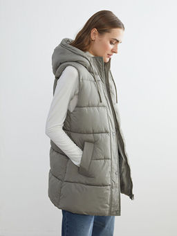 Kap??onlu Kad?n ?i?me Yelek