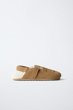 ANIMAL PRINT LEATHER CLOGS