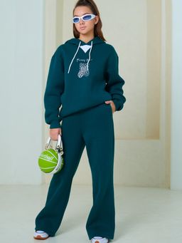 Костюм спортивный