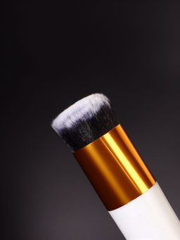 Кисть для макияжа «МИНИ», 10 см, белая/золотистая