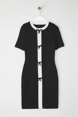 Trendyolmilla Siyah Renk Bloklu Mini Dik Yaka Kurdele Detayl? Elbise TWOSS25EL00312  фото 6