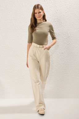 Haki Fitted/Vucuda Oturan Kay?k Yaka K?sa Kollu Pamuklu Esnek Orme Bluz TWOSS24BZ00076 - Trendyolmilla фото 2