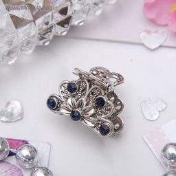 Цена за 6 шт. Крабик для волос «Синий туман», цветок, 2.3 см, серебро