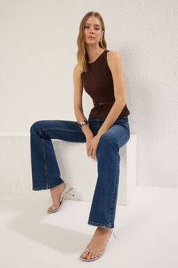 Kahverengi Kemerli Fitted/Vucuda Oturan Orme S?f?r Kol Bisiklet Yaka Bluz TWOSS25BZ00022