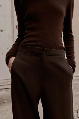 MID-WAIST STRAIGHT-LEG TROUSERS