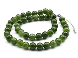 Бусы из камня кальцита шарик 10мм цв.нефрит, 44см