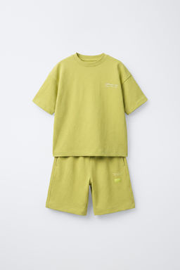 CONJUNTO CAMISETA Y BERMUDA INTERLOCK / Pistacho
