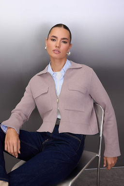 Ozel Koleksiyon Kahverengi Pamuk Kar?s?ml? Polo Yaka Cep Detayl? Triko H?rka TWOAW26HI00180 - Trendyolmilla фото 5