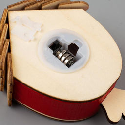 Ёлочная игрушка Домик с Дедом Морозом, 9х8х4 см, от батареек, свечение тёплое белое - Luazon lighting фото 4