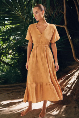 Bej Dokuma Buzgulu Maxi Plaj Elbise TBESS25EL00033