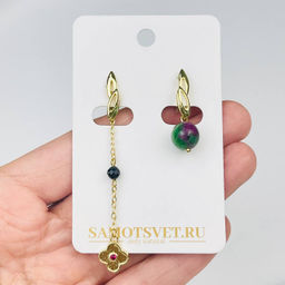 Серьги из Рубина в Цоизите и черной Шпинели