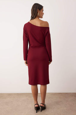 Siyah Duz Midi Asimetrik Yaka Orme Elbise TWOAW26EL00106 - Trendyolmilla фото 12