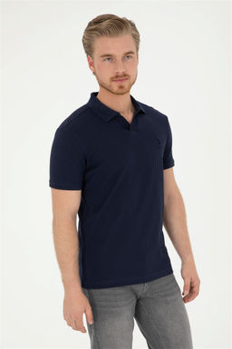 Мужская темно-синяя футболка