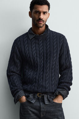 CABLE-KNIT TEXTURED JUMPER