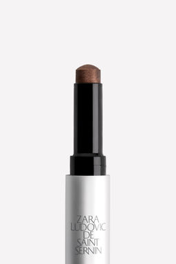 THE EYESHADOW STICK LUDOVIC DE SAINT SERNIN x ZARA