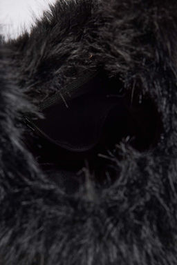 Siyah Metal Halka Detayl? Suni Kurk Kad?n Omuz ve El cantas? TAKAW26OC00085