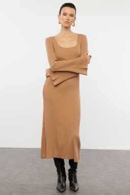 TRENDYOLMILLA Haki Midi Triko Basic Kol Ucu Detayl? Elbise TWOAW24EL00117  фото 2