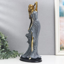 Фигурка полистоун «Девушка в синем вечернем платье со стразами», 11.8×16.5×37 см