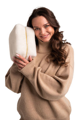 Косметичка меховая Тедди ваниль