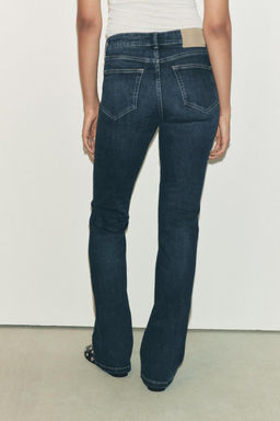 ZW COLLECTION BOOTCUT MID-RISE CONTOUR JEANS - Zara фото 5