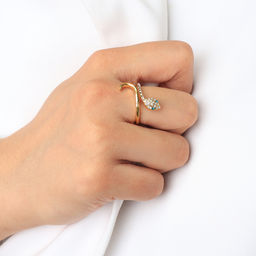 Кольцо Змея миниатюрная, бело-зелёное в золоте, безразмерное - Qf фото 3