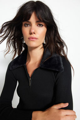 TRENDYOLMILLA Siyah Mini Triko Suni Kurk Detayl? Elbise TWOAW24EL00022 фото 3