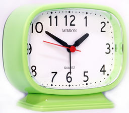 Будильник Mirron кварцевый зеленый 2675-2