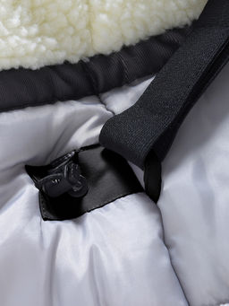 Парка зимняя подростковая для девочки с капюшоном черного цвета 9538Ch - Mtforce фото 16