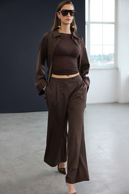 Trendyol Studio Kahverengi Ekstra Genis Paca Cizgili Pantolon TWOAW26PL00127