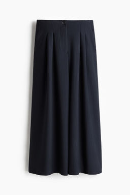 Pantal?n culotte plisado