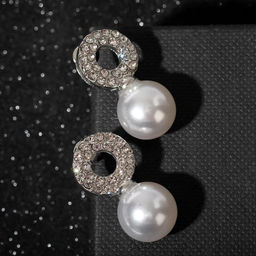 Серьги с жемчугом Грейс на колечке, цвет белый в серебре